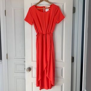 Elle Rae Dress size Medium NWT